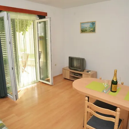 Apartament Branka Murter